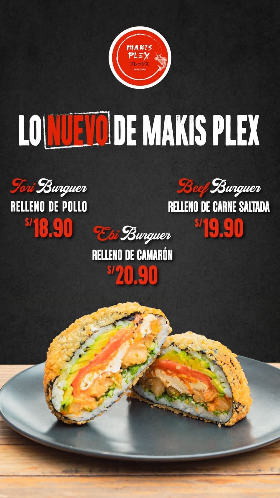 Sushi burger de Makis Plex cortada por la mitad, con su cobertura crocante